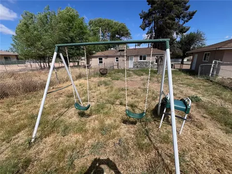 15683 Fir, Hesperia, CA 92345 photo 20