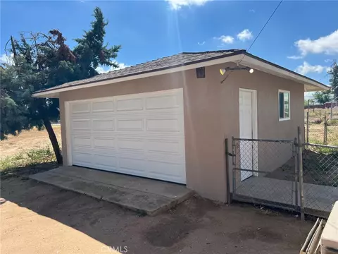 15683 Fir, Hesperia, CA 92345 photo 34
