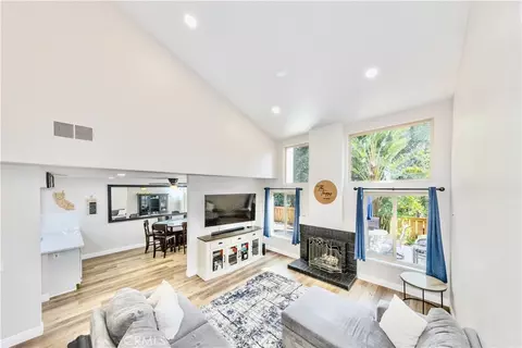 6597 E Camino Vis #2, Anaheim, CA 92807