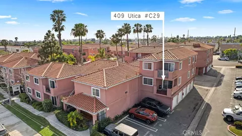 409 Utica #C-29, Huntington Beach, CA 92648