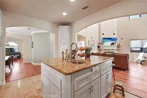 Kitchen - 4326 E Vista St, Long Beach, CA 90803 photo 4 of 4