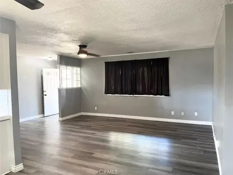 Living - 19145 Sheffield St, Hesperia, CA 92345 photo 1 of 3