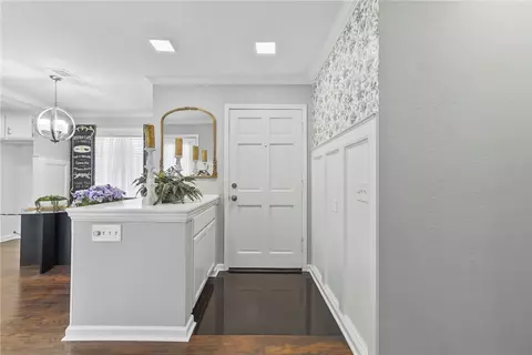 10978 Buckingham Way, Montclair, CA 91763
