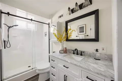 Bath - 2748 E Dorothy, Orange, CA 92869 photo 3 of 4