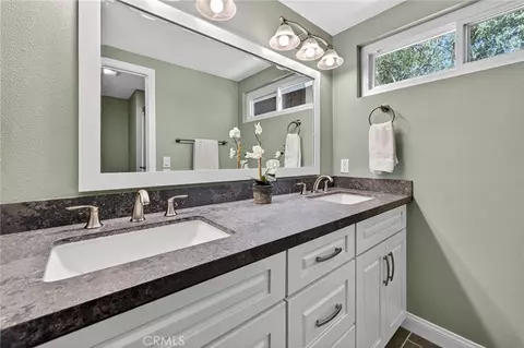 Bath - 25 Cheyenne, Irvine, CA 92604 photo 2 of 3