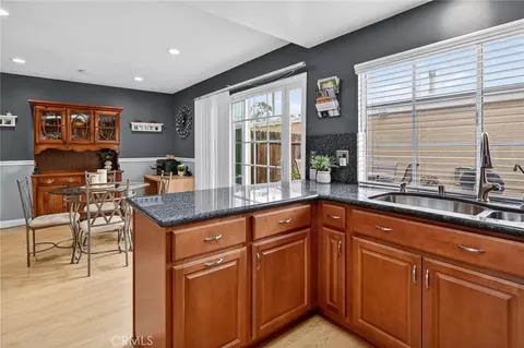 Kitchen - 25 Cheyenne, Irvine, CA 92604 photo 4 of 4