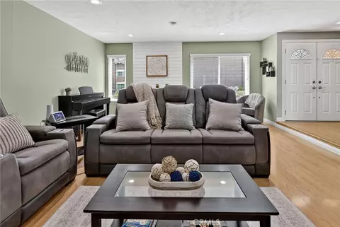 Living - 25 Cheyenne, Irvine, CA 92604 photo 1 of 1