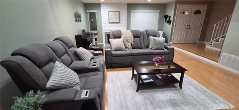 25 Cheyenne, Irvine, CA 92604