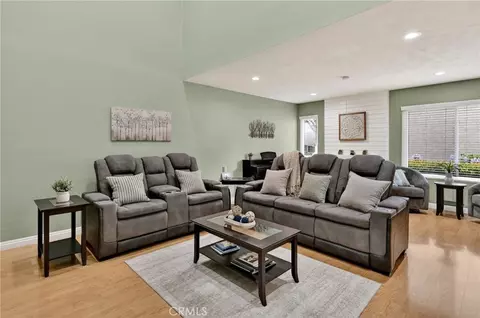 25 Cheyenne, Irvine, CA 92604