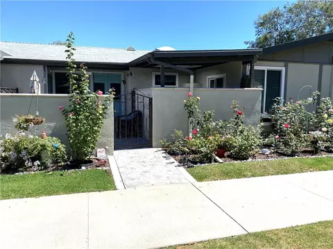 1851 Mckinney Way M15-25b, Seal Beach, CA 90740