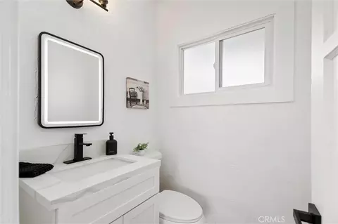 Bath - 1408 S Central Ave, Compton, CA 90220 photo 2 of 2