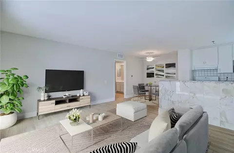 2861 S Fairview #A, Santa Ana, CA 92704