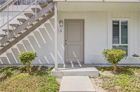 2861 S Fairview #A, Santa Ana, CA 92704