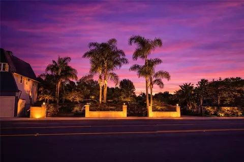 12312 Newport Ave, North Tustin, CA 92705