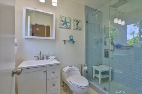 Bath - 19309 Tillman, Carson, CA 90746 photo 2 of 3