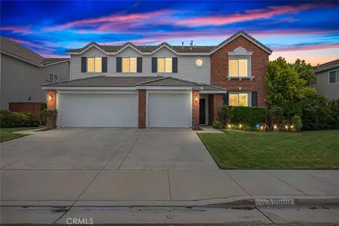 45000 Vine Clf, Temecula, CA 92592