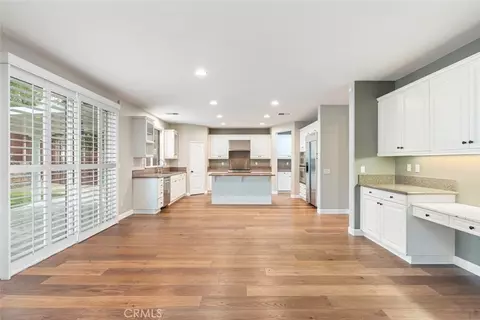 Living - 45000 Vine Clf, Temecula, CA 92592 photo 2 of 4