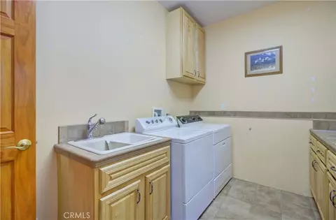 Other - 24782 Altdorf, Crestline, CA 92325 photo 3 of 9