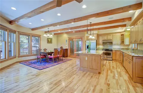Dining - 24782 Altdorf, Crestline, CA 92325 photo 1 of 2