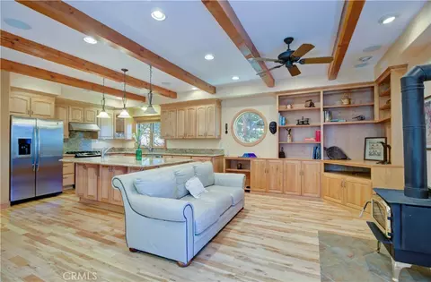 Other - 24782 Altdorf, Crestline, CA 92325 photo 3 of 10
