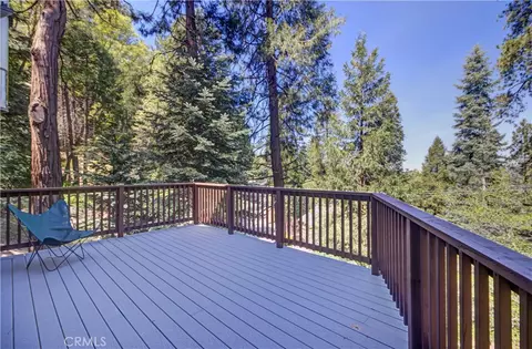 Exterior - 24782 Altdorf, Crestline, CA 92325 photo 4 of 9