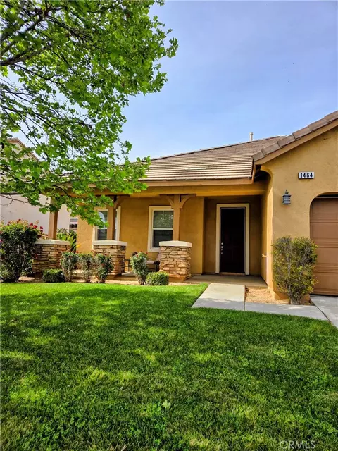 1464 Petunia Ct, Beaumont, CA 92223