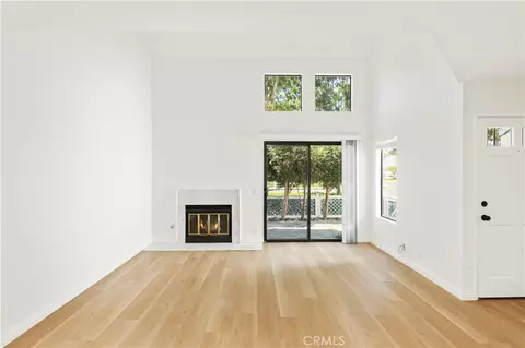 Living - 446 Fallingstar, Irvine, CA 92614 photo 6 of 10