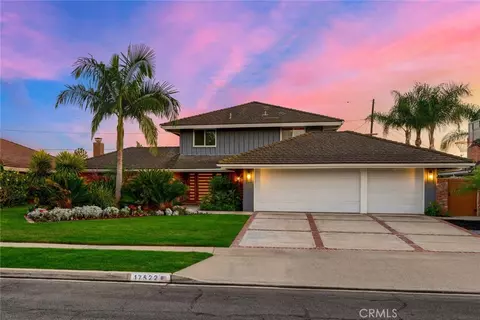 17522 Orange Tree Ln, Tustin, CA 92780