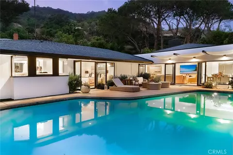 9621 Cedarbrook, Beverly Hills, CA 90210