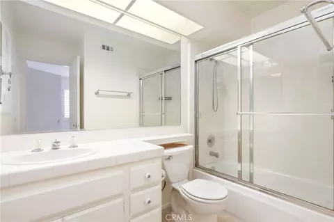 Bath - 2316 Cascade, Tustin, CA 92782 photo 1 of 6