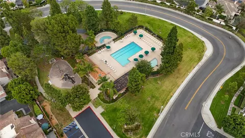 View/Area - 2316 Cascade, Tustin, CA 92782 photo 2 of 6