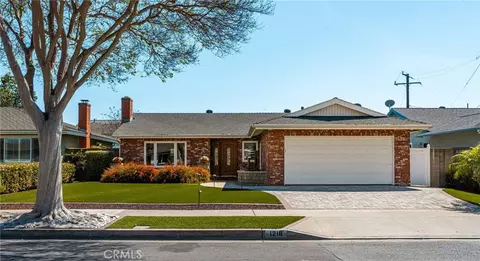 1218 E Chalynn Ave, Orange, CA 92866