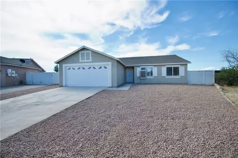17816 Tahoe Ct, Adelanto, CA 92301