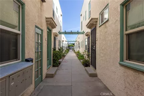 Exterior - 1738 E 4th St #15, Long Beach, CA 90802 photo 4 of 10