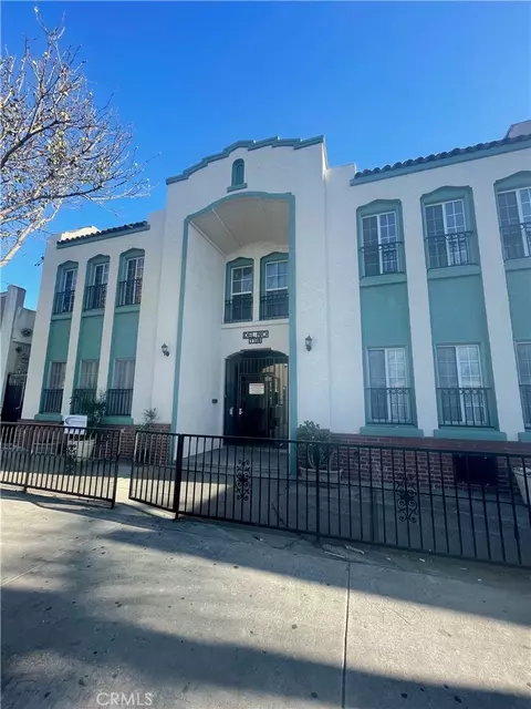 1738 E 4th St #15, Long Beach, CA 90802