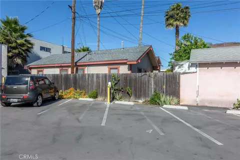 Exterior - 1738 E 4th St #15, Long Beach, CA 90802 photo 7 of 10
