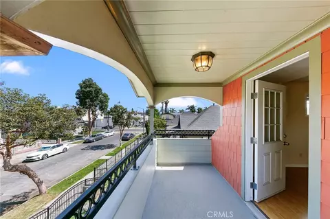 Exterior - 1050 E 5th, Long Beach, CA 90802 photo 1 of 2