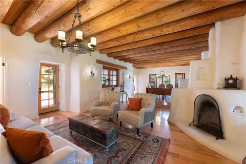 Living - 1615 Halsey St, Redlands, CA 92373 photo 2 of 4