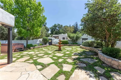Exterior - 1615 Halsey St, Redlands, CA 92373 photo 11 of 26