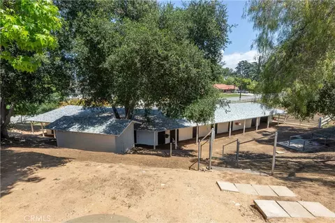 Exterior - 1615 Halsey St, Redlands, CA 92373 photo 15 of 25