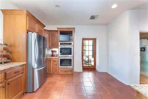 Kitchen - 1615 Halsey St, Redlands, CA 92373 photo 2 of 5