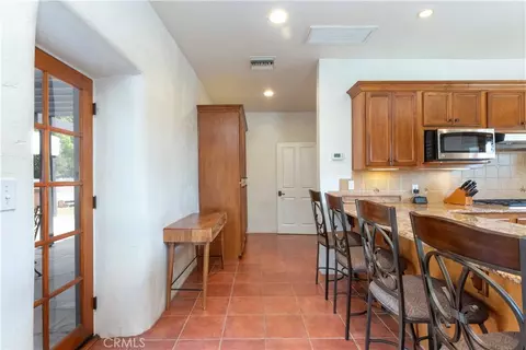 Entry Way - 1615 Halsey St, Redlands, CA 92373 photo 4 of 8