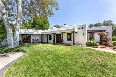 Exterior - 1615 Halsey St, Redlands, CA 92373 photo 4 of 25