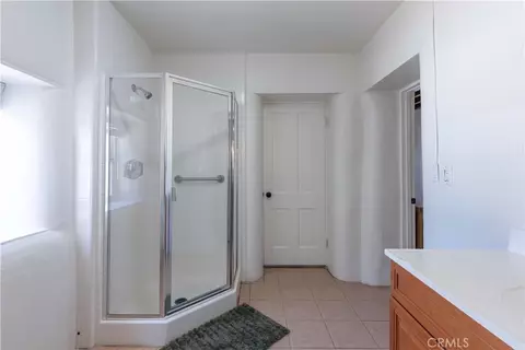 Bath - 1615 Halsey St, Redlands, CA 92373 photo 10 of 10