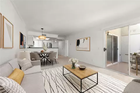 3440 Hathaway Ave #323, Long Beach, CA 90815