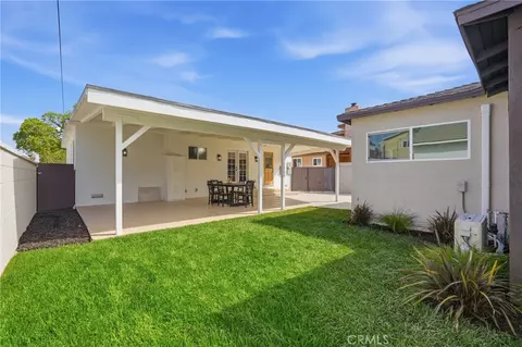 Exterior - 6926 E Peabody, Long Beach, CA 90808 photo 4 of 5