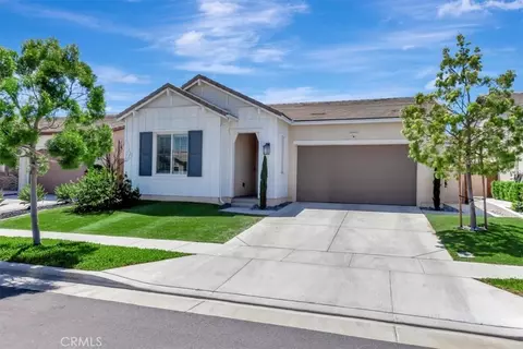 2303 Nova Way, Corona, CA 92883