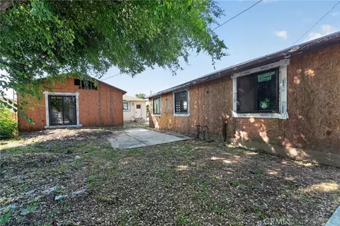 Exterior - 15021 Sylvan, Van Nuys, CA 91411 photo 5 of 7