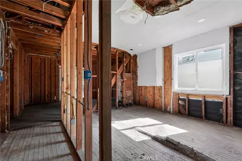 Entry Way - 15021 Sylvan, Van Nuys, CA 91411 photo 3 of 5