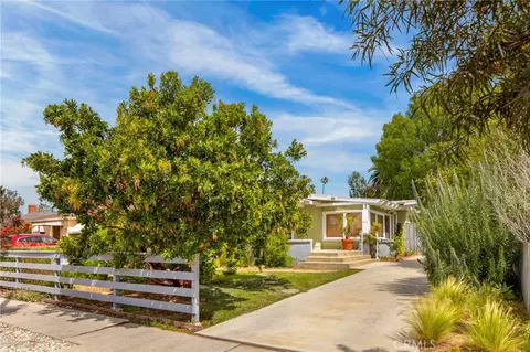 3746 Ocean View Ave, Los Angeles, CA 90066